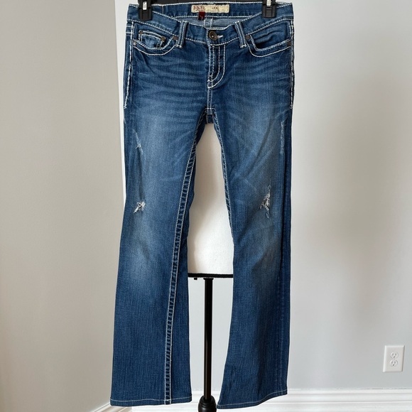 BKE Lexi flare boot jean in a size 26 white stitching western rodeo rocker - Picture 10 of 16